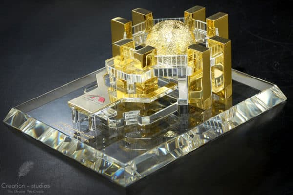 Building scale model of UAE landmarkcustom made in the metal crystal
