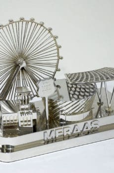 custom metal model landmark of dubai