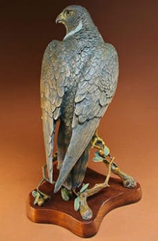 3d casted resin lifelike falcon sculpture