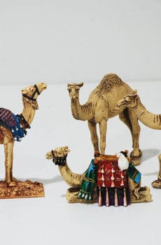 Camel caravan souvenir sculpture with precise detailing