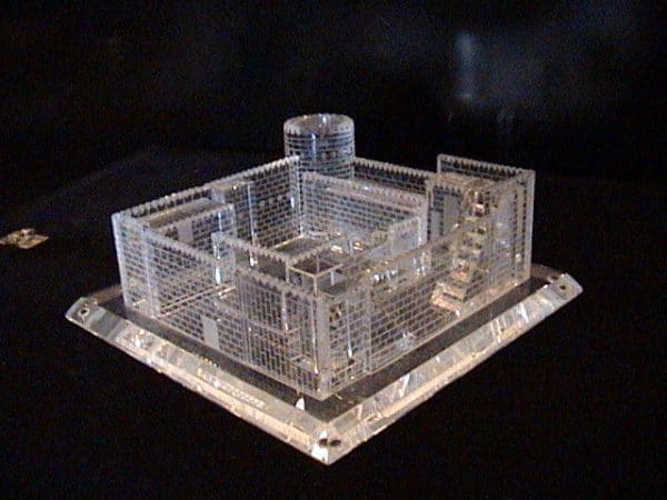 Custom handcrafted crystal souvenir of Oman fort