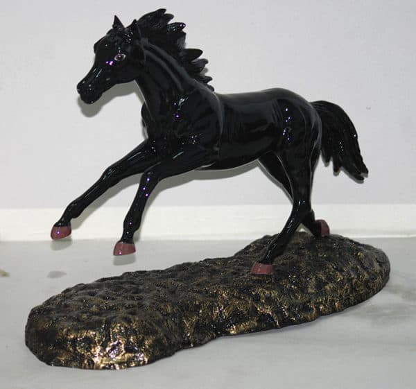 Customized Black Arabian horse sculpture gift in UAE