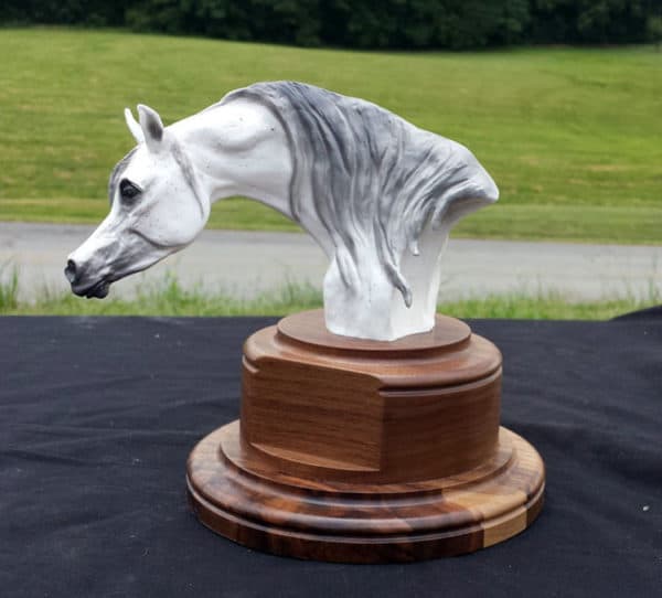 3d hand crafted horse head sculpture on wooden base