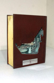 3d UAE map with book shape souvenir