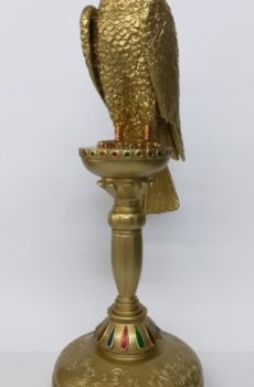 3d casted falcon souvenir in resin