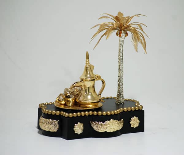 Palm tree and kaawa pot model souvenir