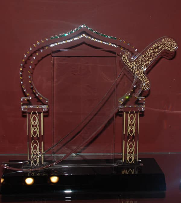 Traditional Saudi Arabia mehrab and sword crystal souvenir