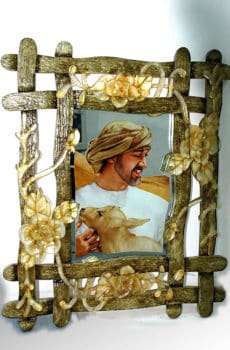 3d glass portrait with flower art frame