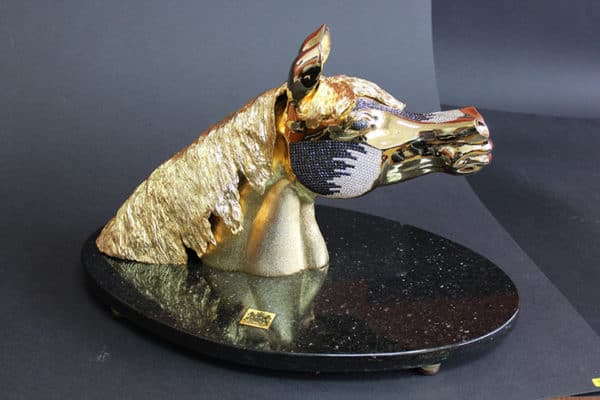 Premium gold platted horse head made in Dubai