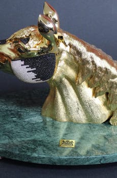 Custom gold platted Qatar horse head gift