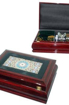 Customized glossy finished wooden gift box with Islamic gifts inside