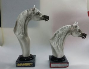 marble resin horse model in uae